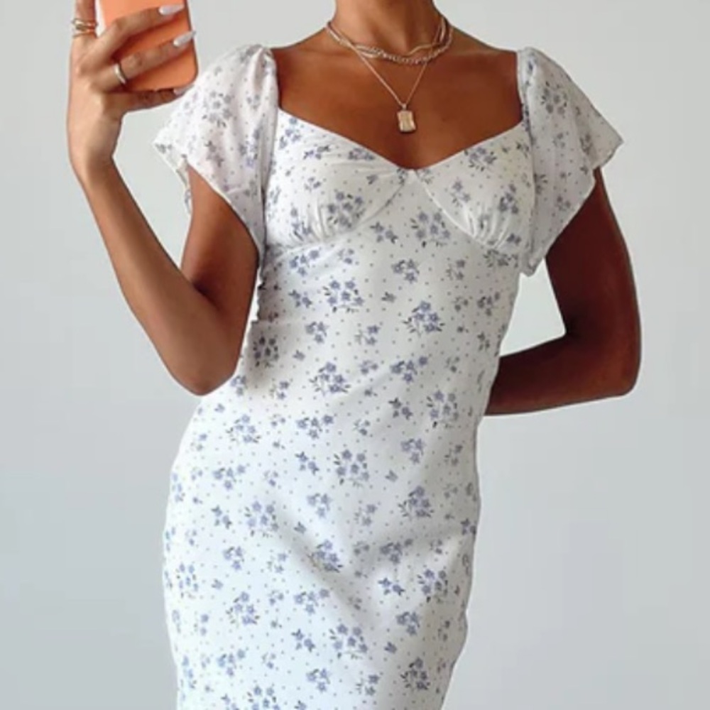 Princess Polly Hera Maxi Dress— Perfect for Bridal Shower